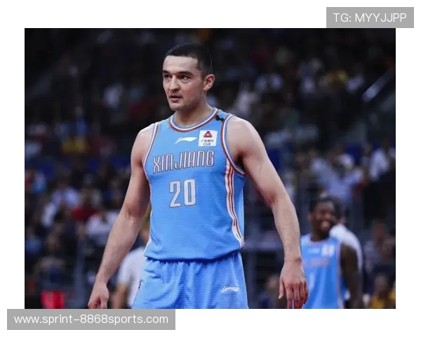 为什么足球明星在关键时刻被换下背后的深层原因和战术考量